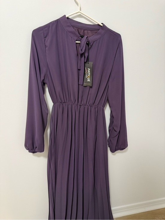 Antique Dresses & Skirts - Antique Lavender-Purple Long Sleeve Pleated Dress